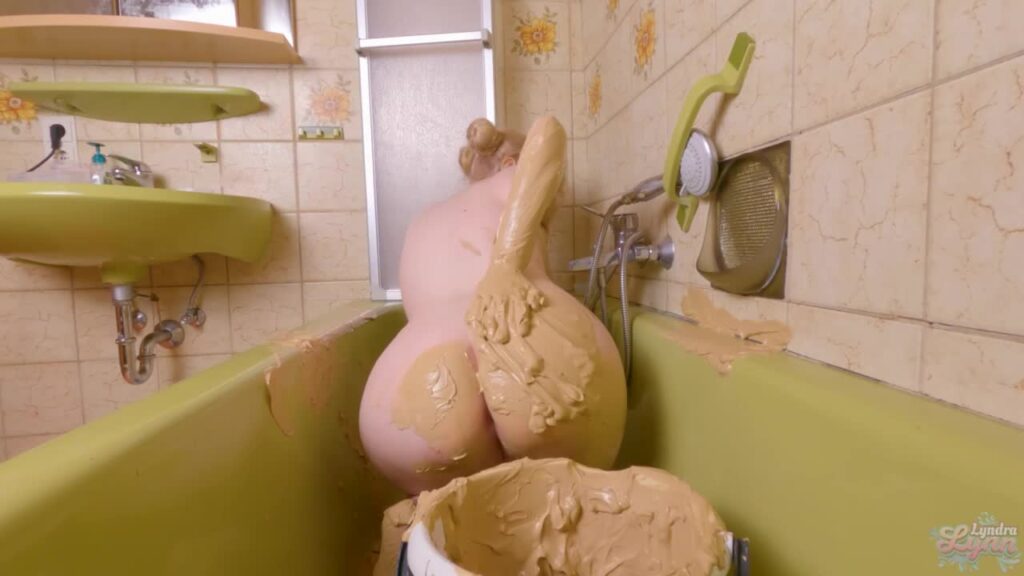 Lyndra Lynn – A stick in the mud